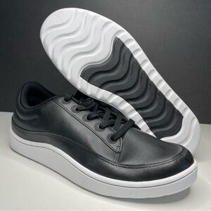 Allbirds Plant Pacer Women's Size 9 Black 100% Vegan Plant Leather Casual Shoes